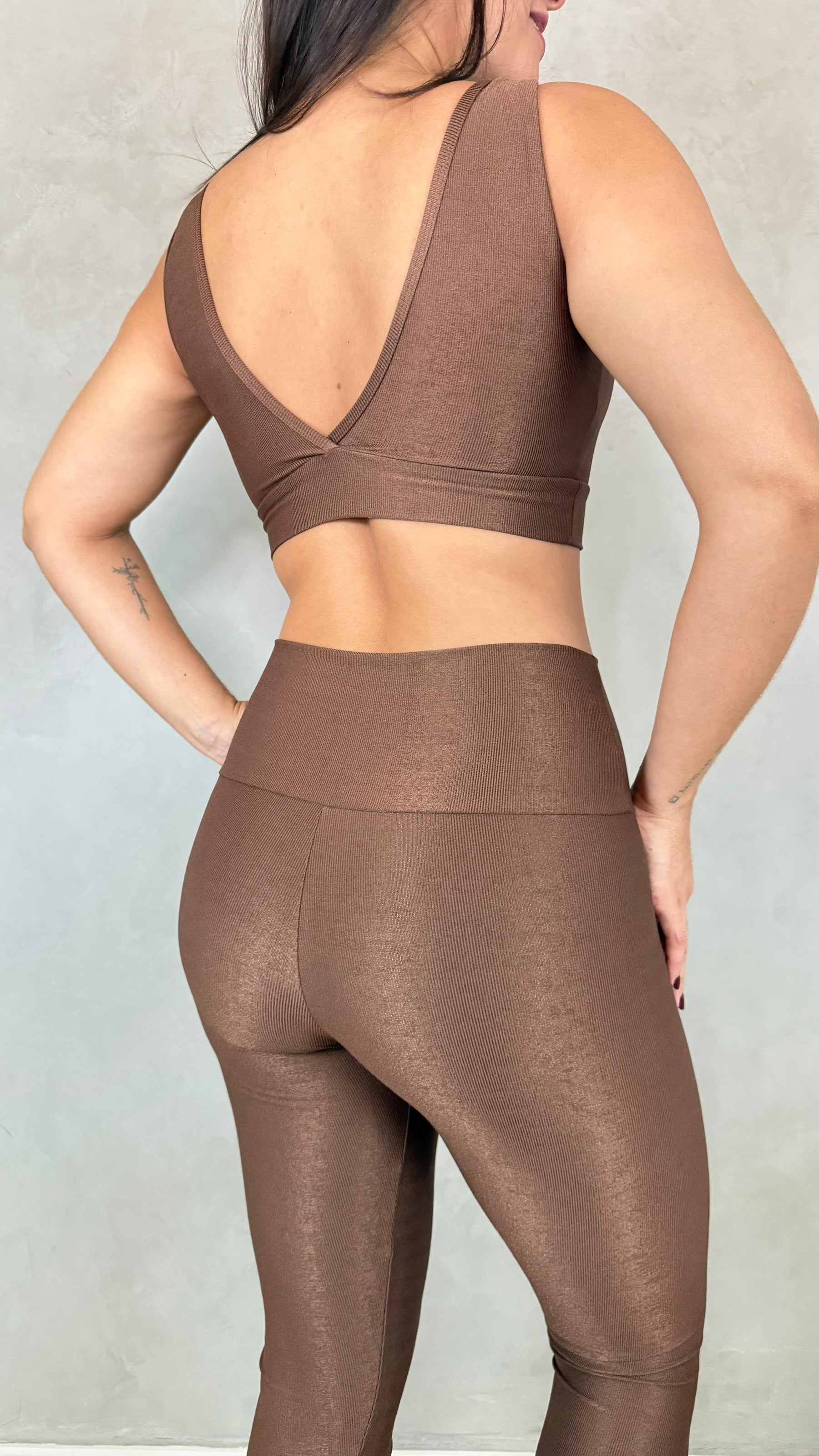 Conjunto Aveludado de Compressão Legging + Top Marcia Marrom