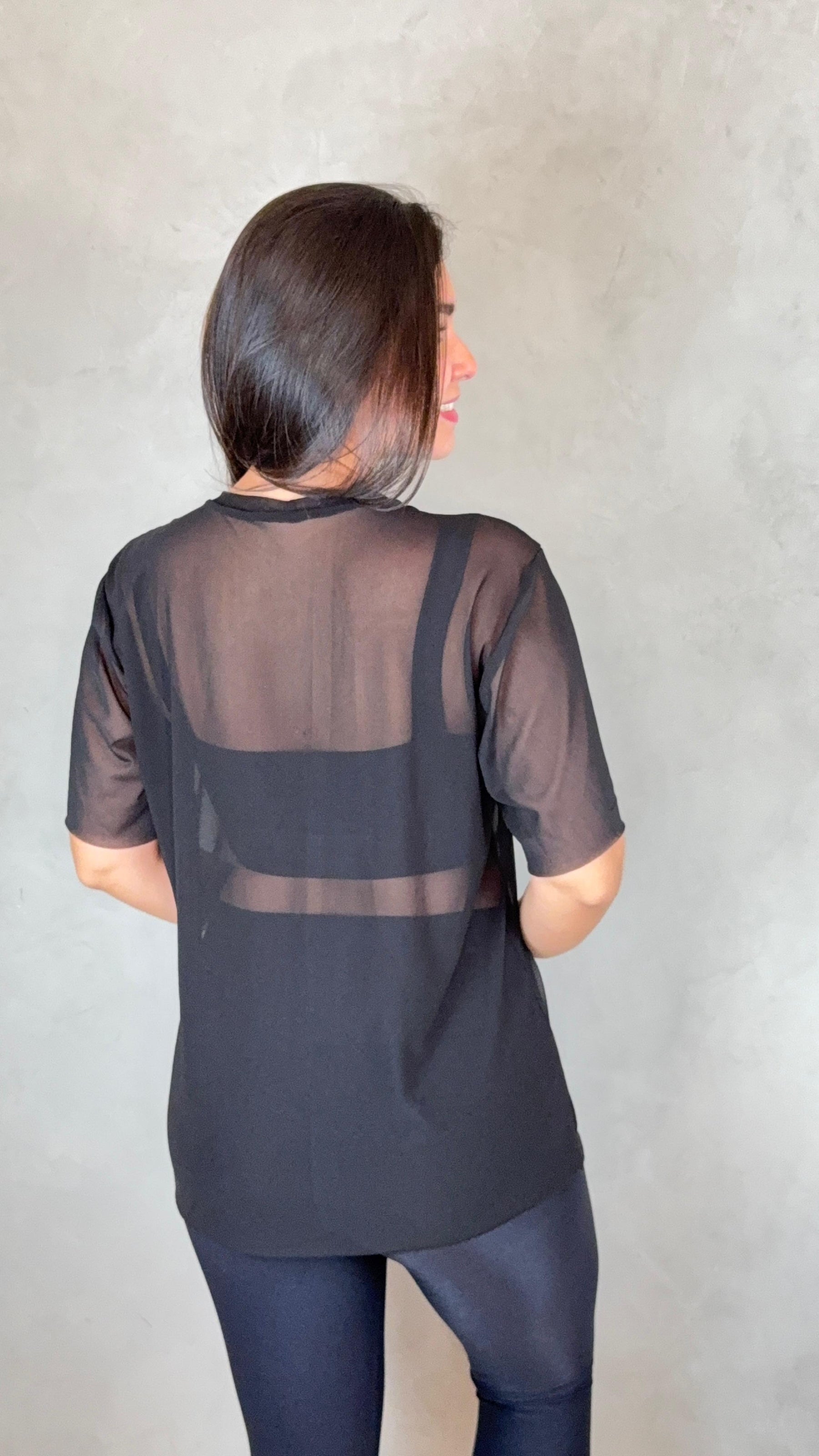 Blusa Clássica Tule - Preto