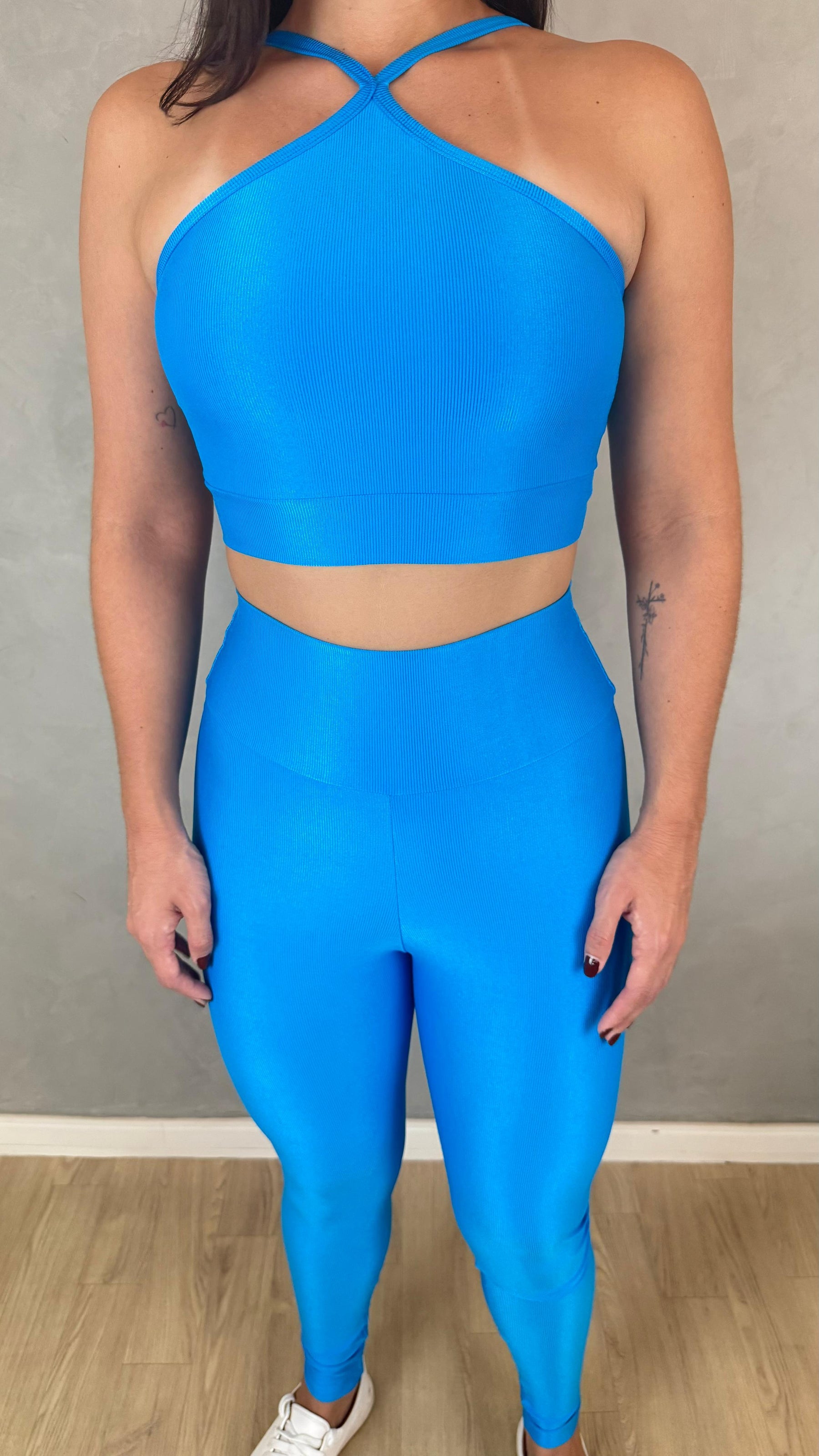 Conjunto Aveludado de Compressão Legging + Top Ana Azul Celeste