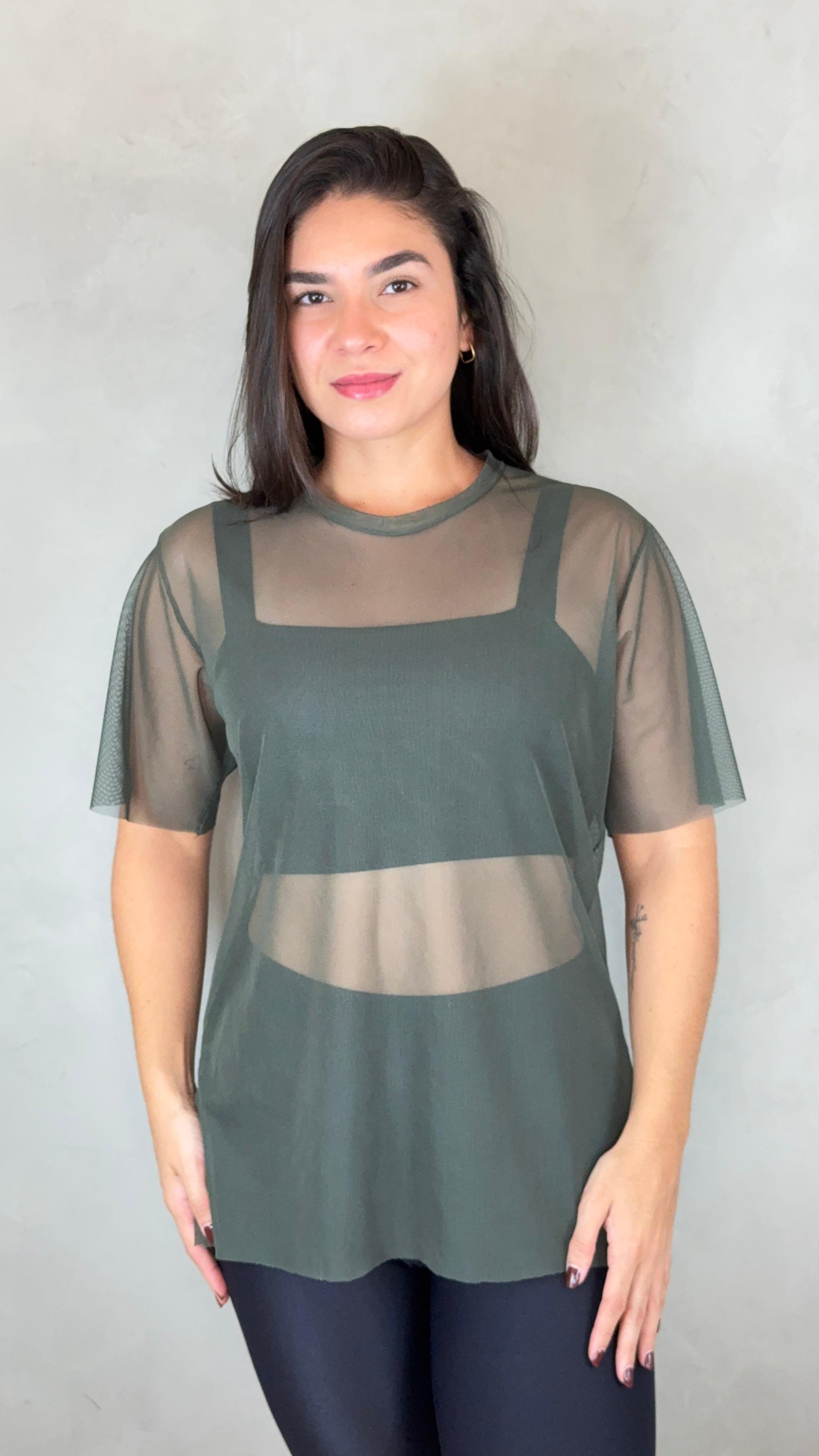 Blusa Clássica Tule - Verde Militar