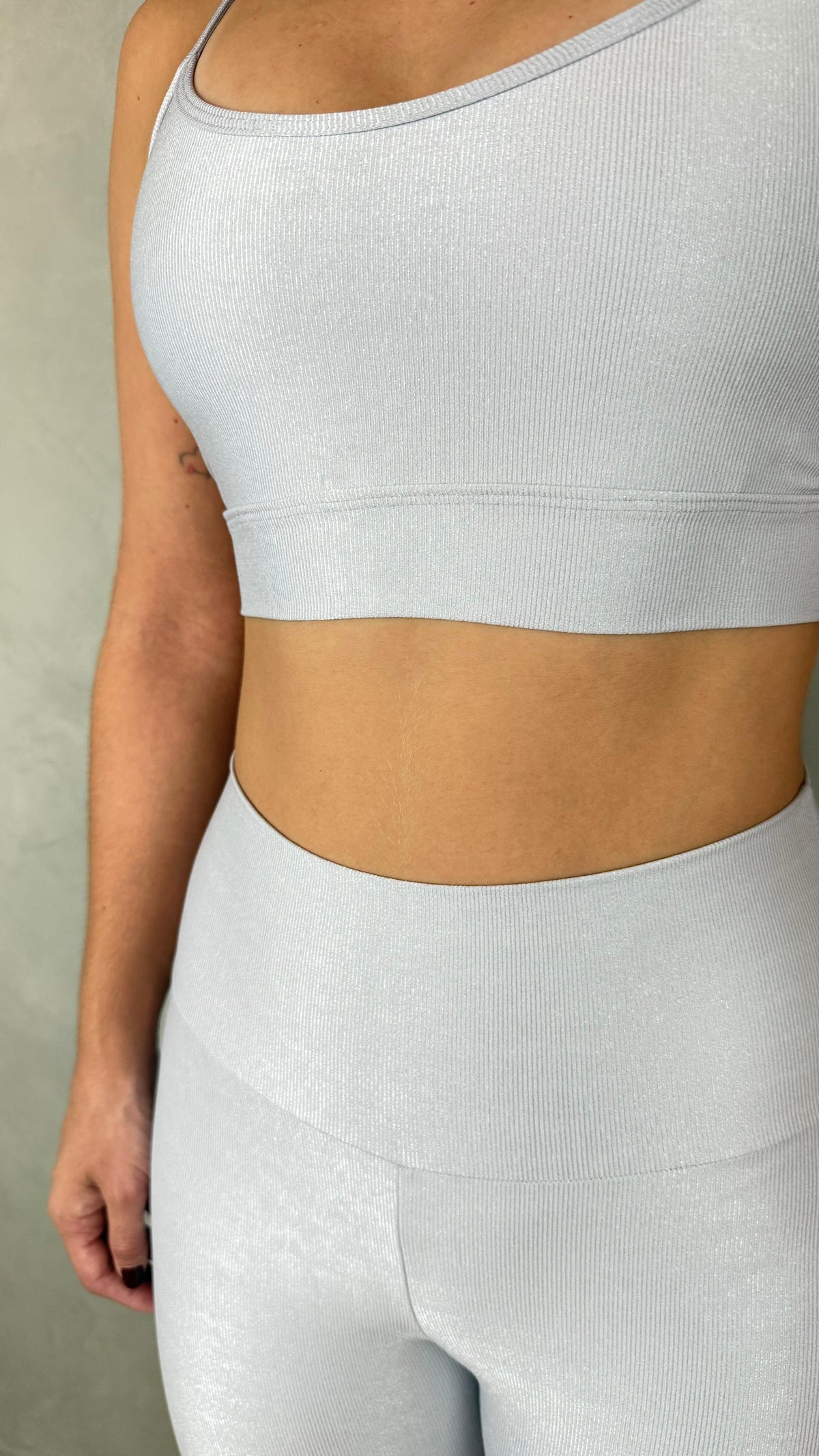 Conjunto Aveludado de Compressão Legging + Top Clara Prata