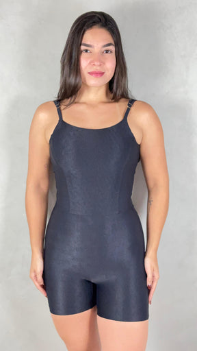 Macaquinho Gloss - Preto