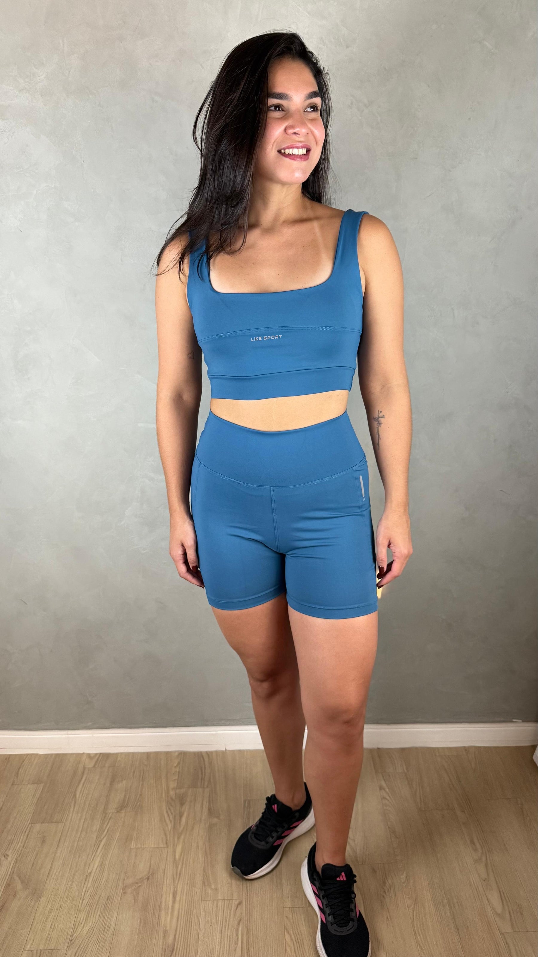 Conjunto de Short Tred - Azul Petróleo