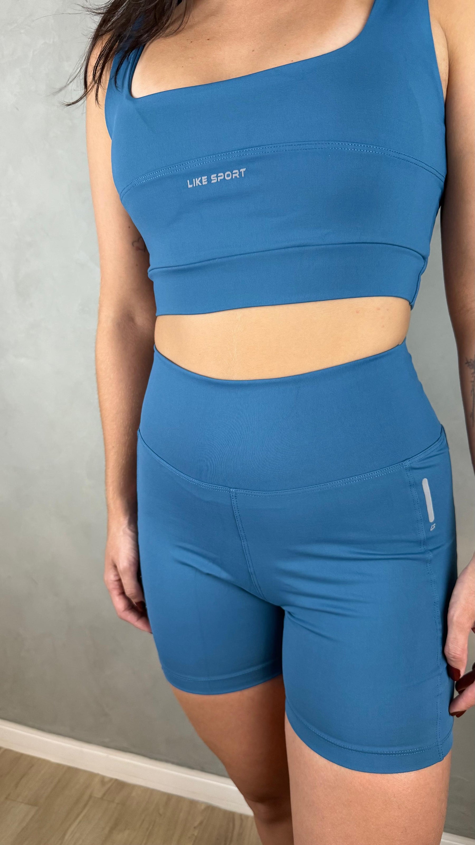 Conjunto de Short Tred - Azul Petróleo